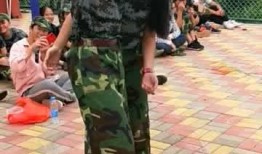 教官吃瓜群众视频播放全集,揭秘视频全集背后的故事与笑料