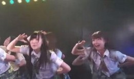 台上跳舞的吃瓜视频,揭秘台上跳舞的精彩瞬间