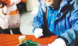 考古队吃瓜的视频,揭秘古墓中的神秘美食