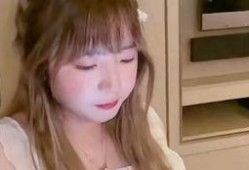 网红小娇妻吃瓜视频,揭秘娱乐圈背后的惊人真相