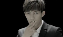 男子是个吃瓜群众视频,揭秘网络视频背后的故事