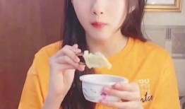 韩涵吃瓜树叶视频,趣味视频引网友热议