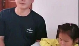 儿子女儿吃哈密瓜视频,儿子女儿共享甜蜜时光