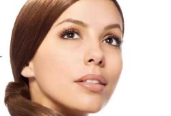 吃小瓜能美白吗女生视频,吃小瓜美白法，女生视频大揭秘！”