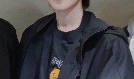 宋亚轩吃瓜视频,揭秘娱乐圈幕后真相